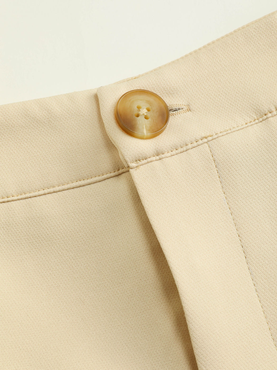 Mid Rise Solid Button Pocket Shorts