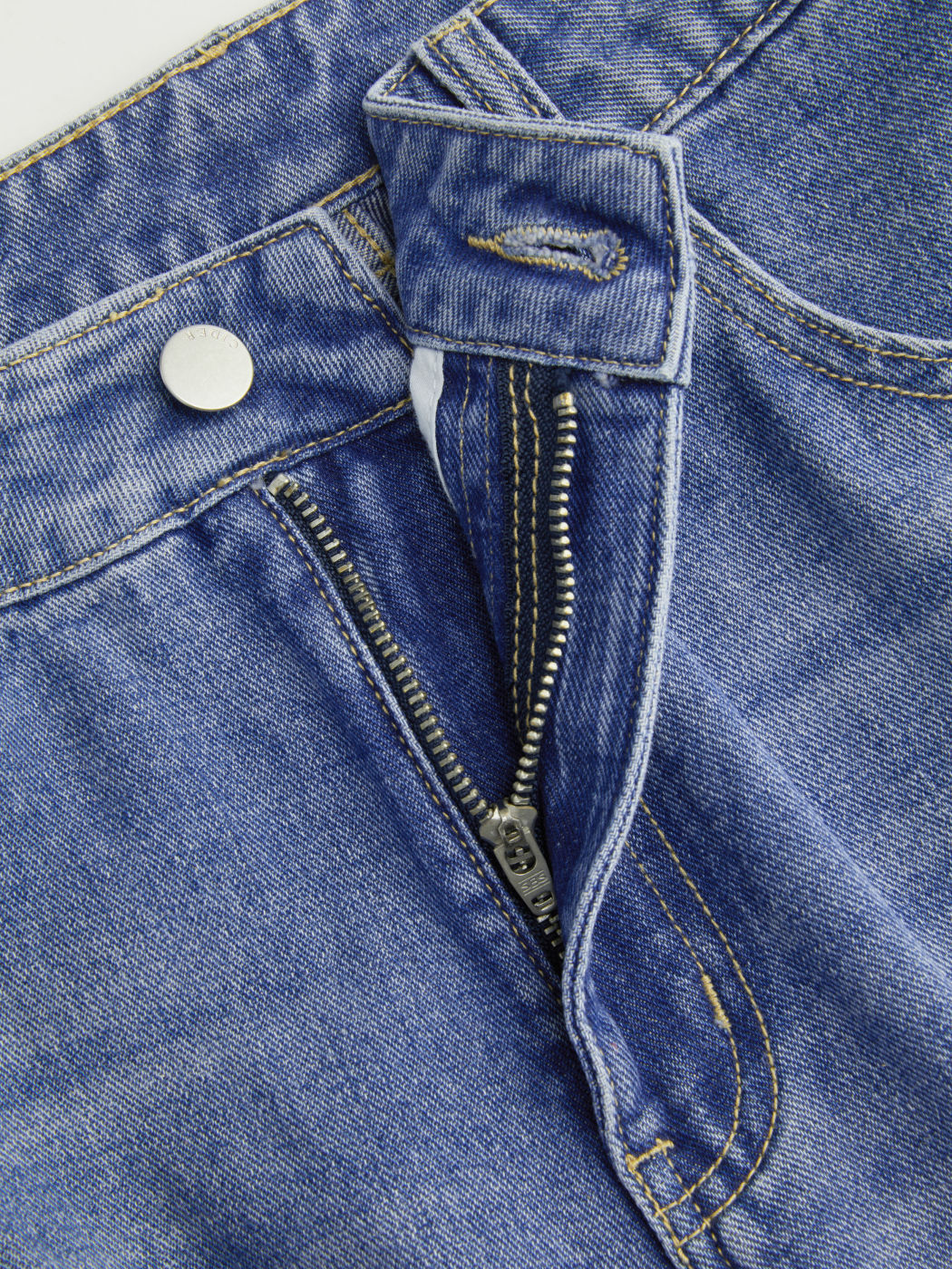 Cider Denim Mid Rise Solid Wide Leg Jeans
