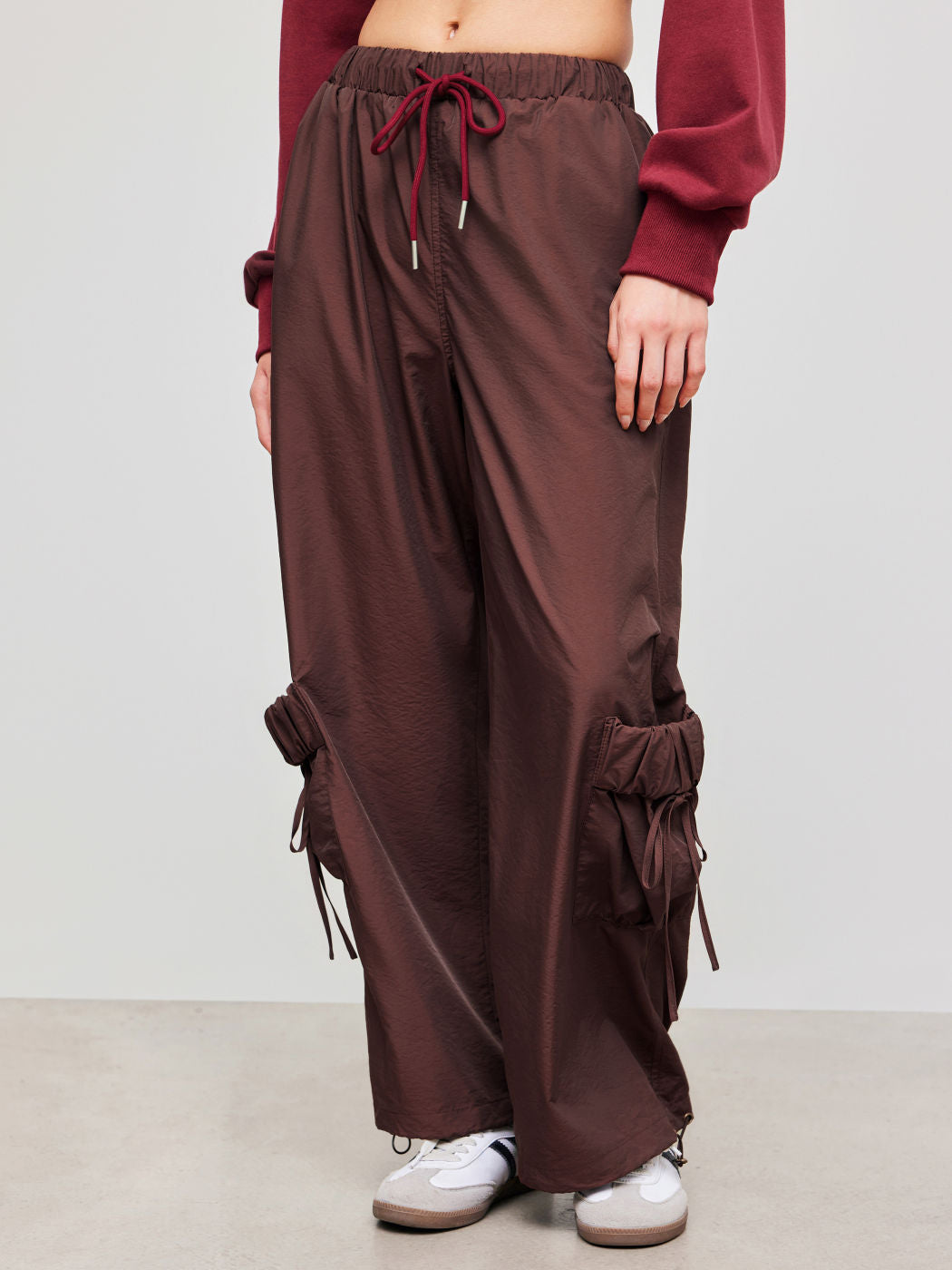 Mid Rise Knotted Pocket Cargo Pants