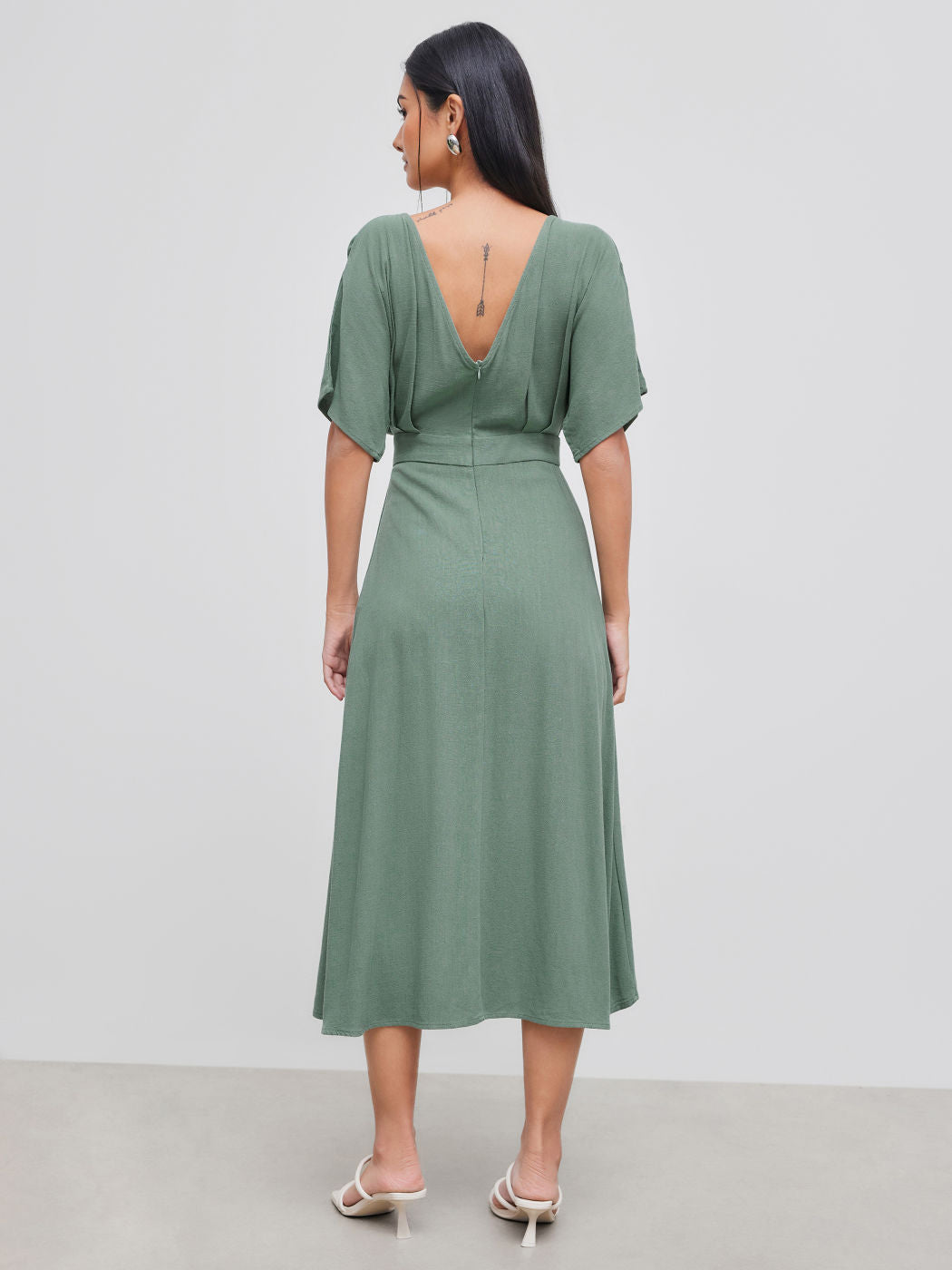 Linen-blend V-neck Solid Ruffle Split Maxi Dress