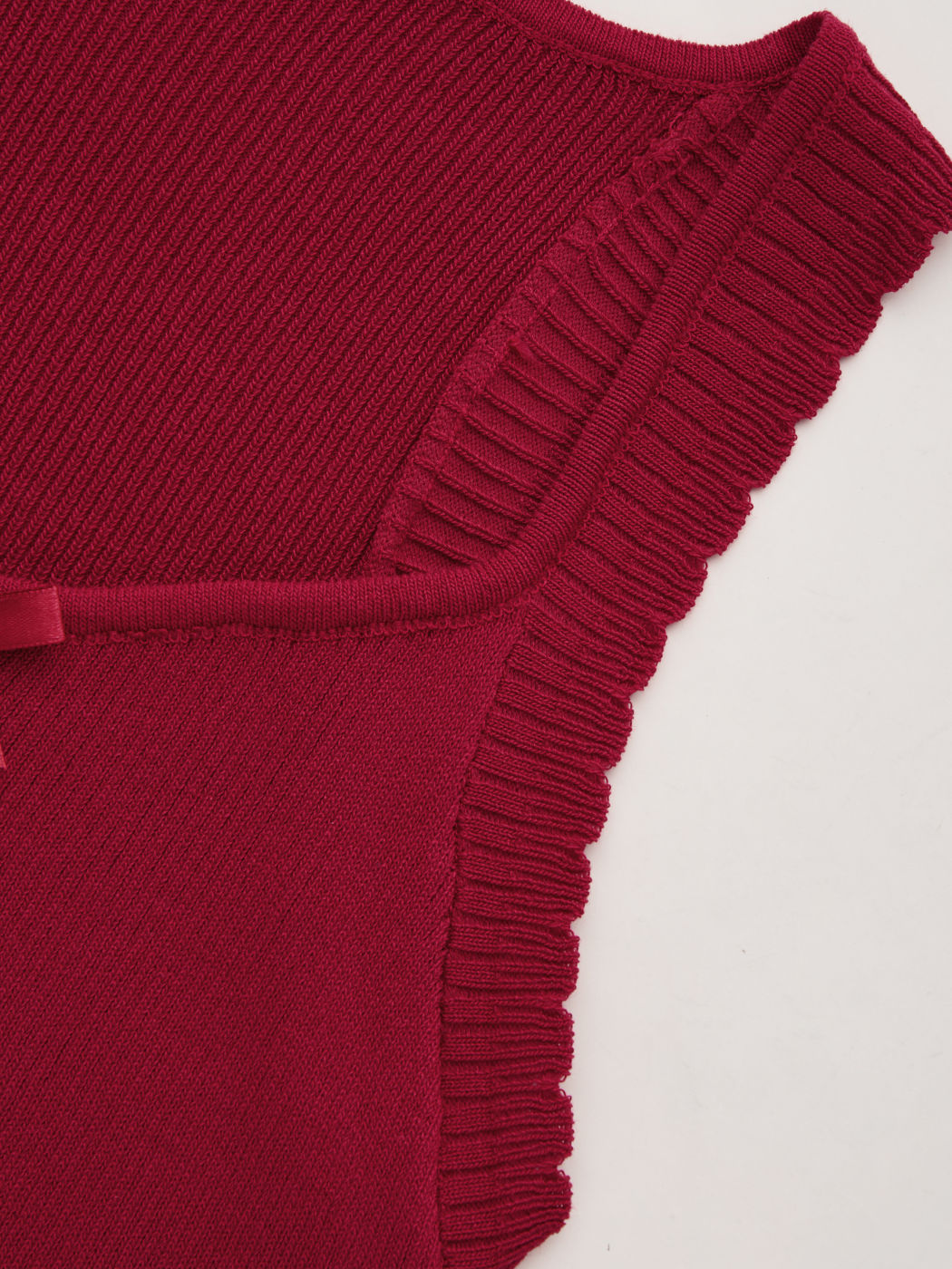Knit U-neckline Lettuce Trim Bowknot Tank Top