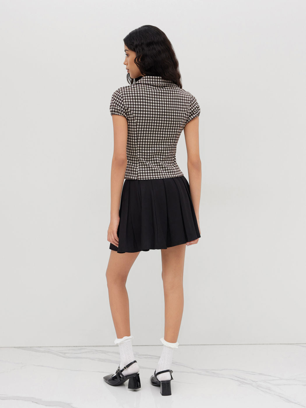 Peter Pan Collar Gingham Button Puff Sleeve Top