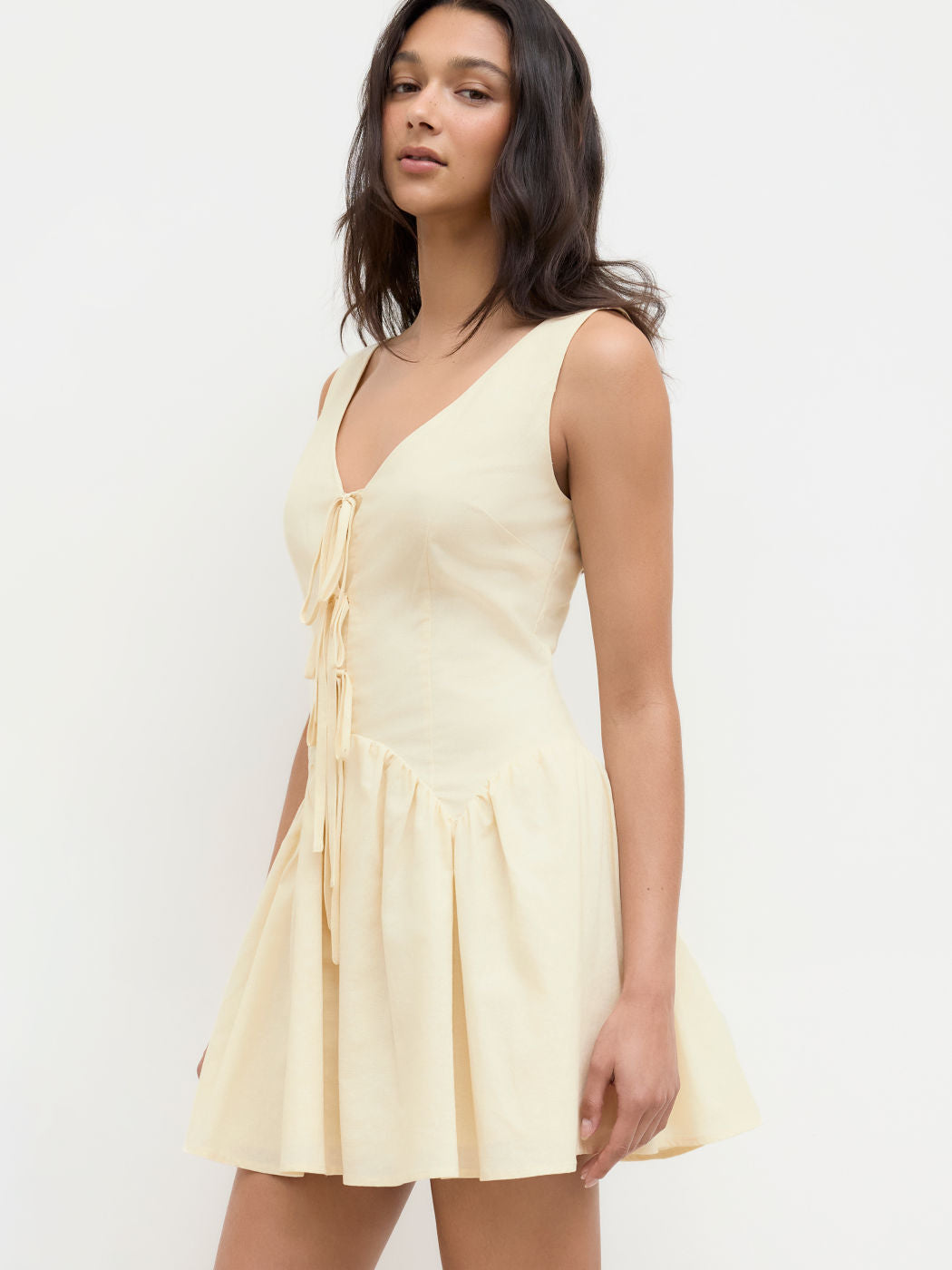 Linen-blend V-neck Tie Front Bow Ruffle Mini Dress