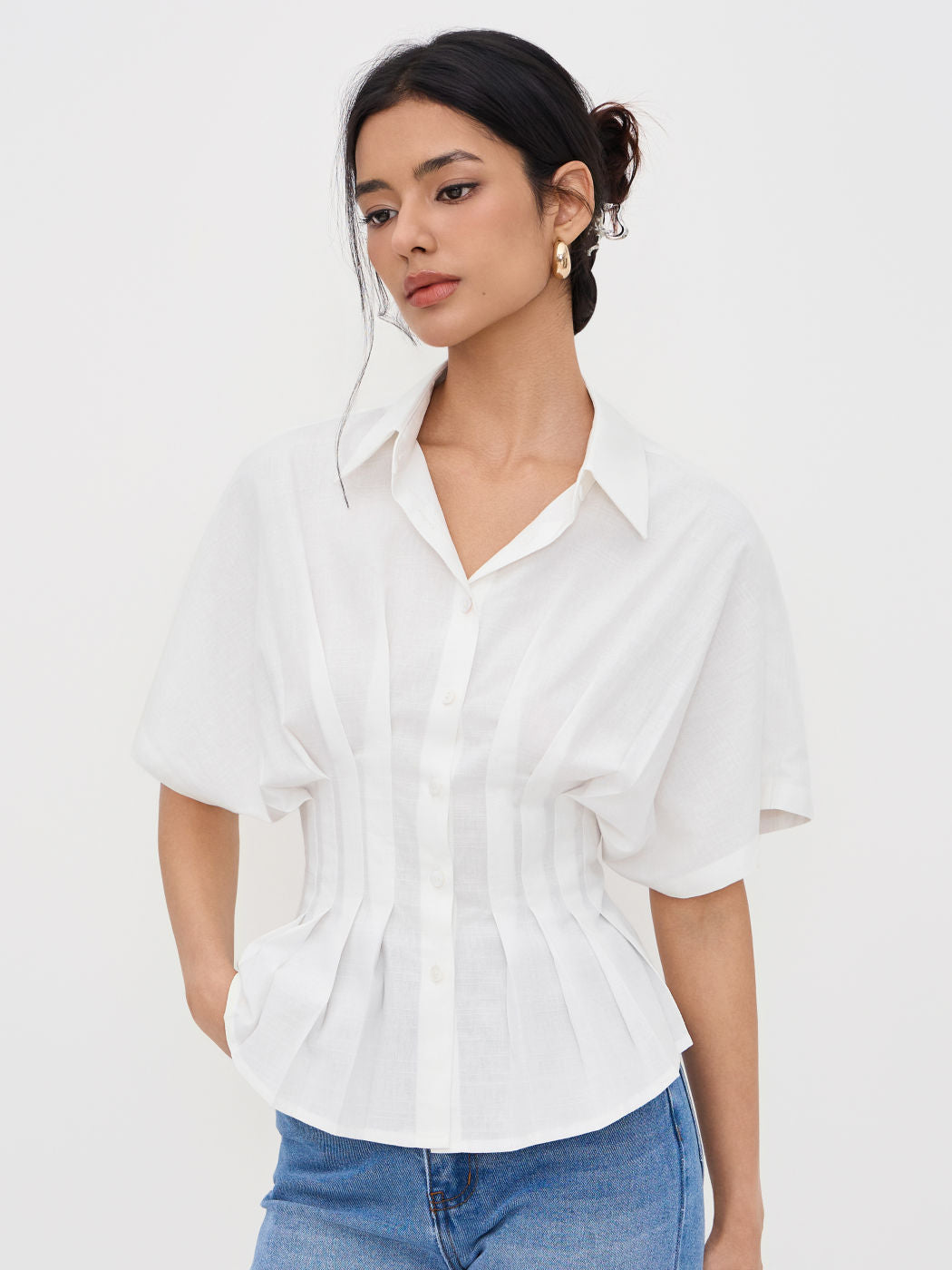 Linen-blend Collar V-neck Pleated Short Sleeve Shirt