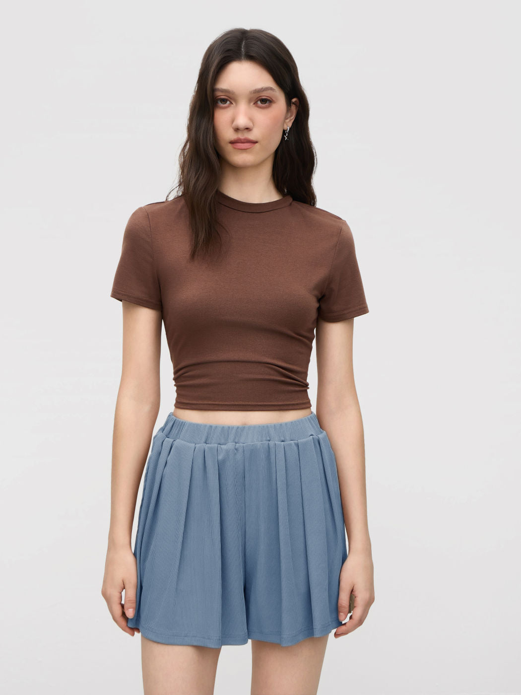 Solid Elastic Waist Wide Leg Shorts